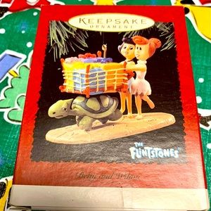 Hallmark ornament Flintstones
